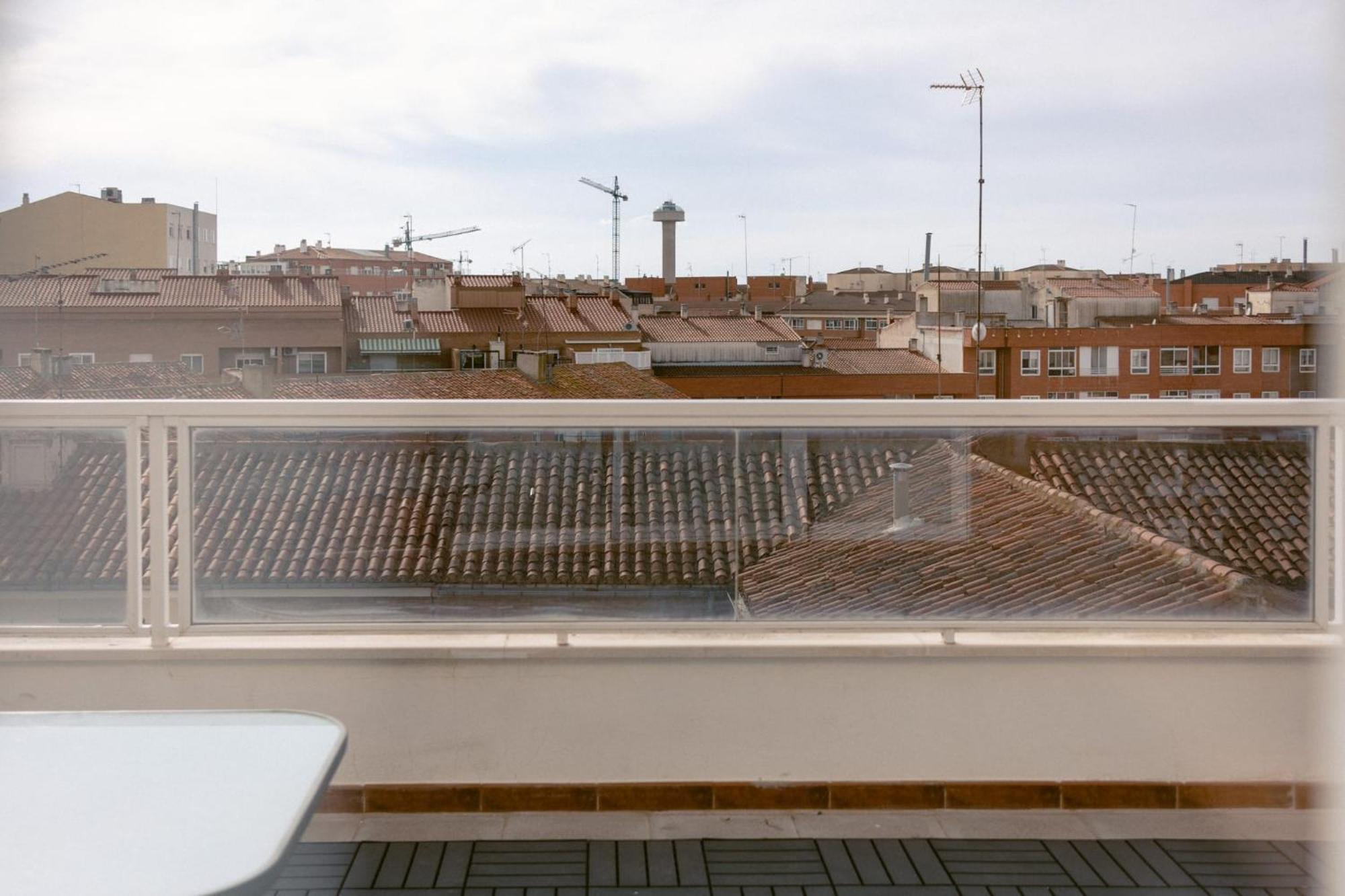 Espectacular Atico De 2 Dormitorios Con Garaje Y Terraza Privada De 30 M2 Albacete Ngoại thất bức ảnh